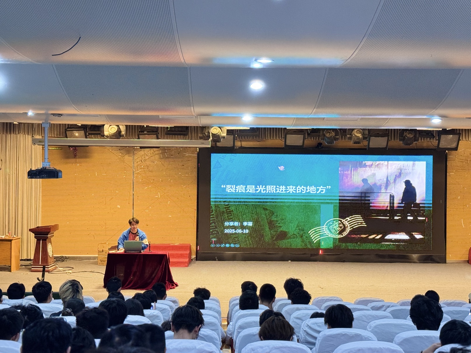 D0F8164F8B6C86225E5F16DBA2C7F226